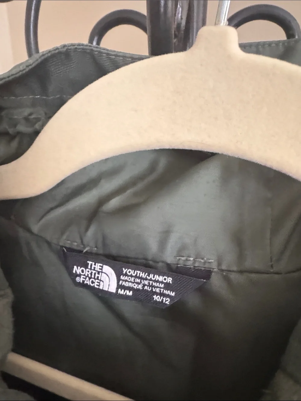 The North Face youth/junior Green Hooded Rain Jacket